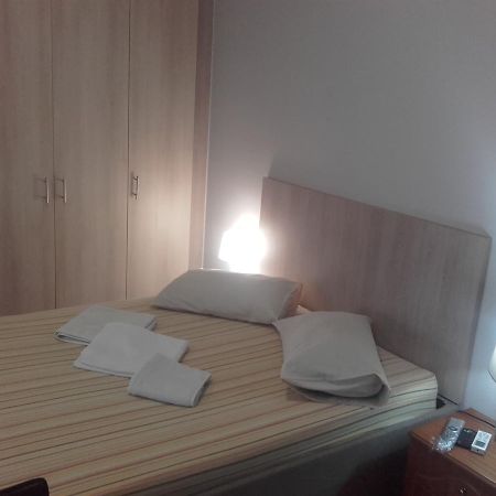 Teris Appartment Preveza Exterior photo